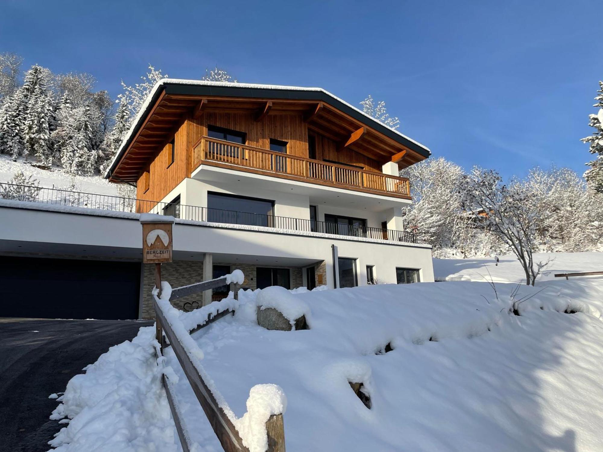 Bergzeit Appartement Hopfgarten im Brixental Esterno foto